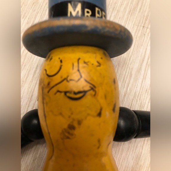 Antique Mr. 🥜 🎩 Mr. Peanut Reticulated Wooden Toy Top Hat Vintage 🎩🥜 - Picture 9 of 9